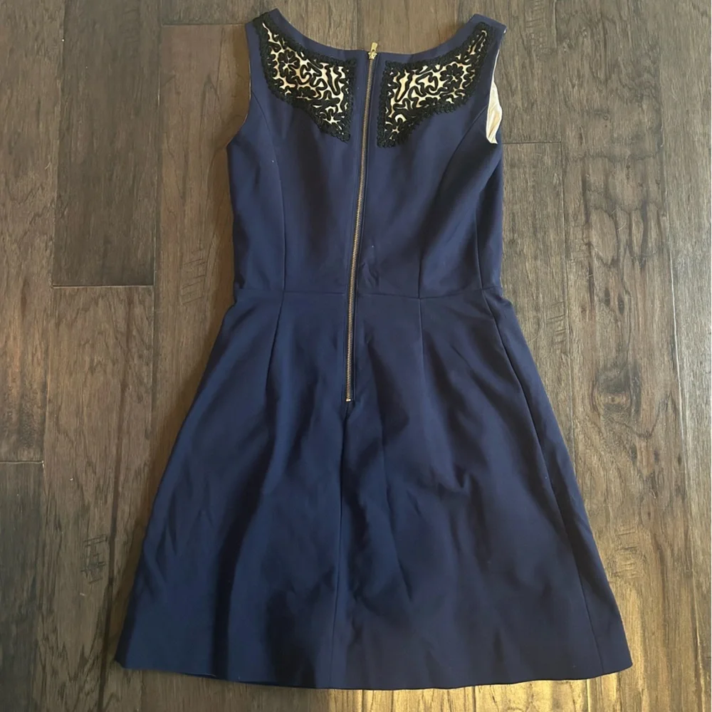 Lilly Pulitzer Navy Embroidered Dress Size 0 Classic Resort Chic - Picture 5 of 12